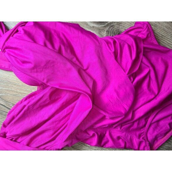 BADGLEY MISCHKA Swimwear Size 4 - Picture 2 of 5